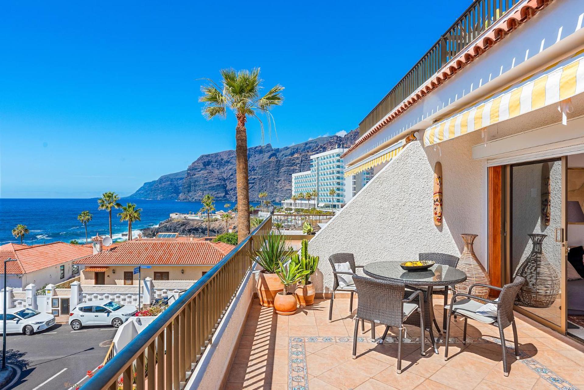 Home With Stunning View By Dream Homes Tenerife Puerto de Santiago  Extérieur photo