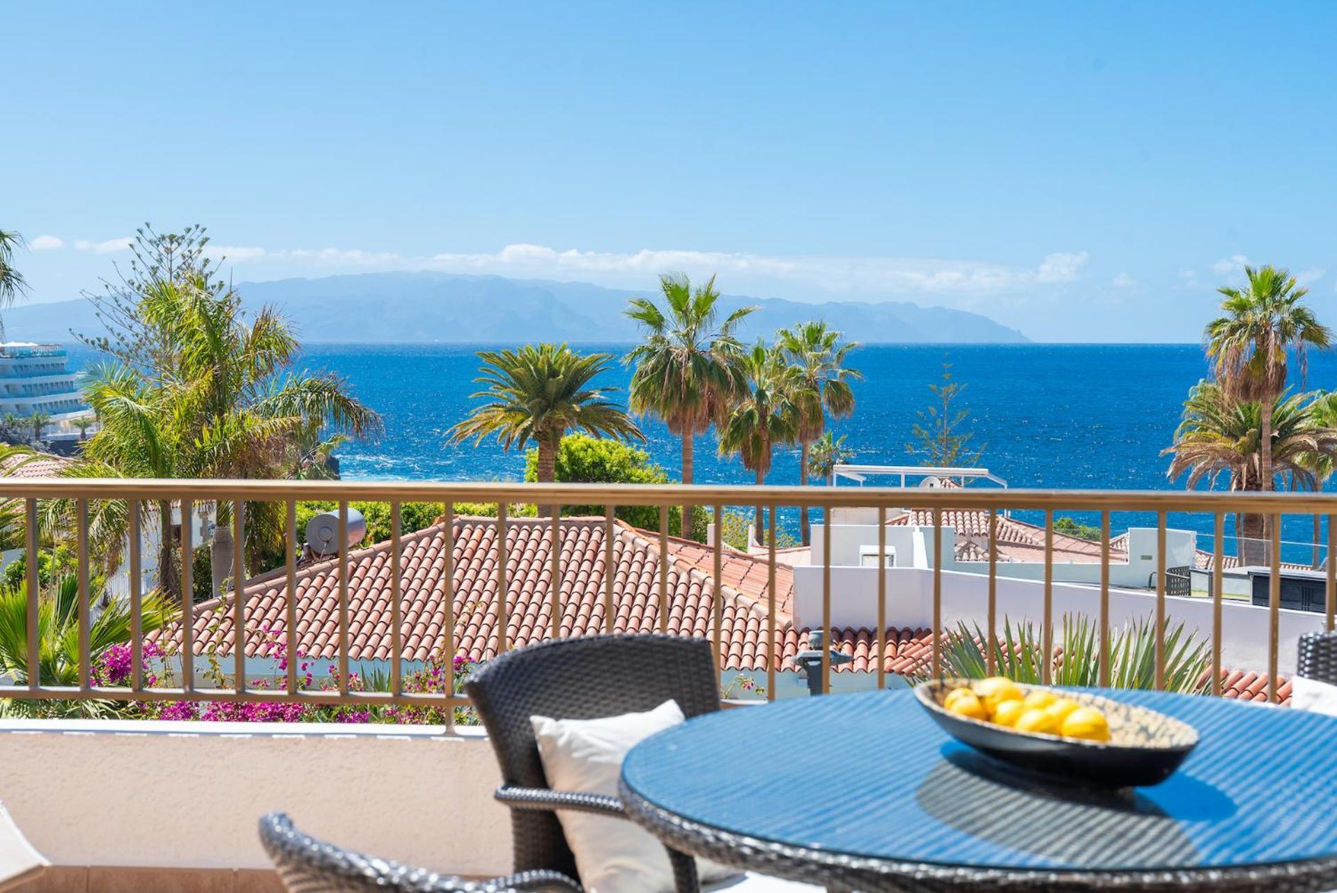 Home With Stunning View By Dream Homes Tenerife Puerto de Santiago  Extérieur photo
